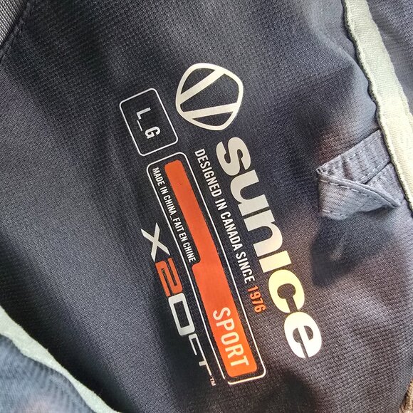 Sunice Gray and White Windbreaker Jacket - Picture 9 of 11